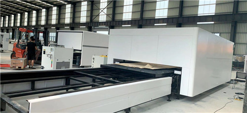 Fiber Laser Cutting Machine